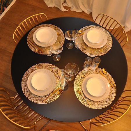 Elegante Appartamento Milano Exterior foto